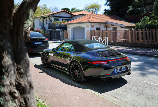 Porsche 991 Carrera 4 GTS Cabriolet MkI