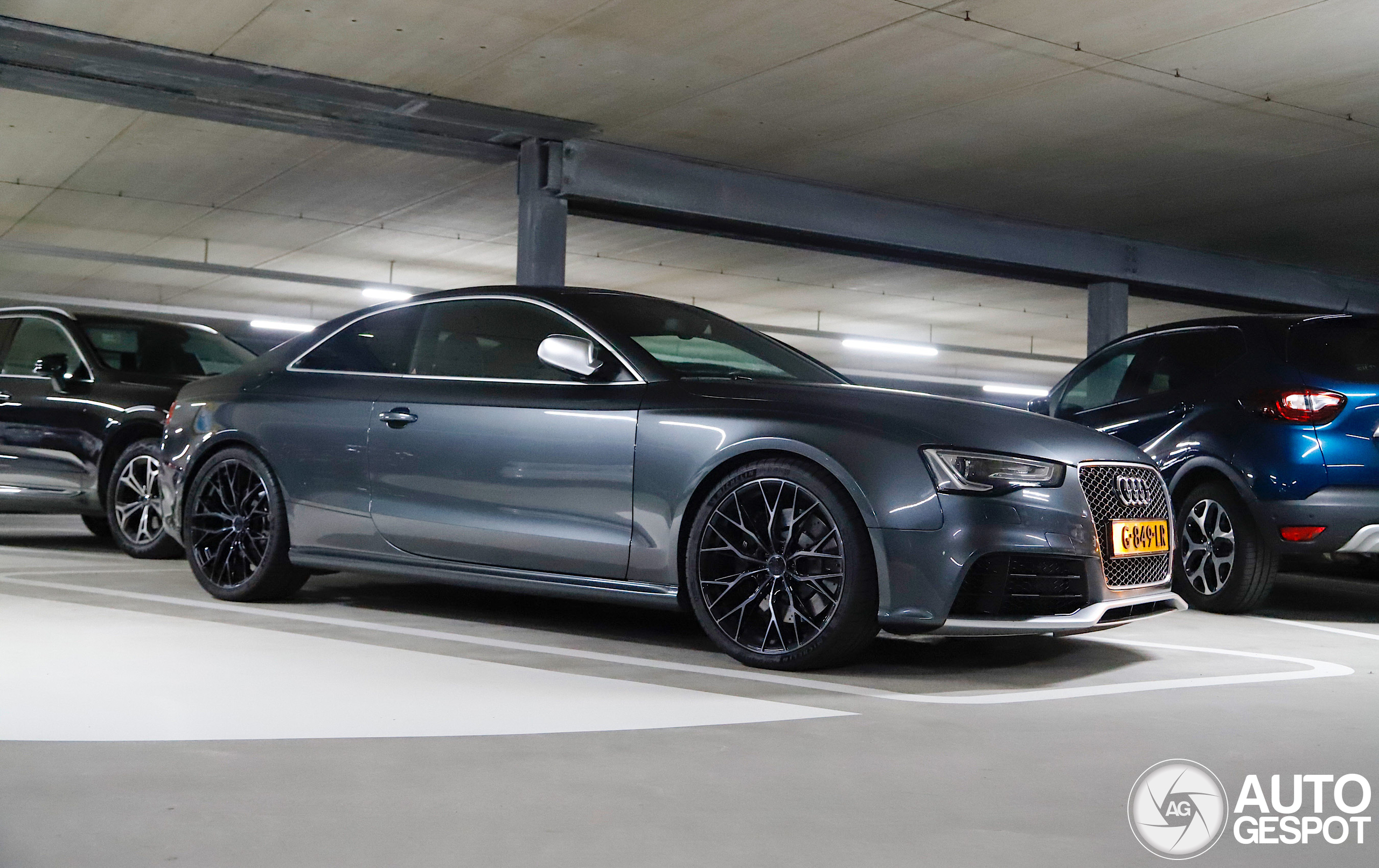 Audi RS5 B8 2012