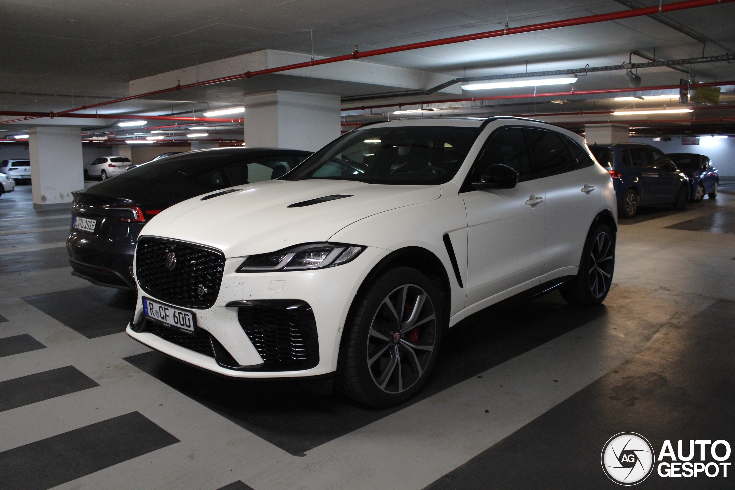 Jaguar F-PACE SVR 2021