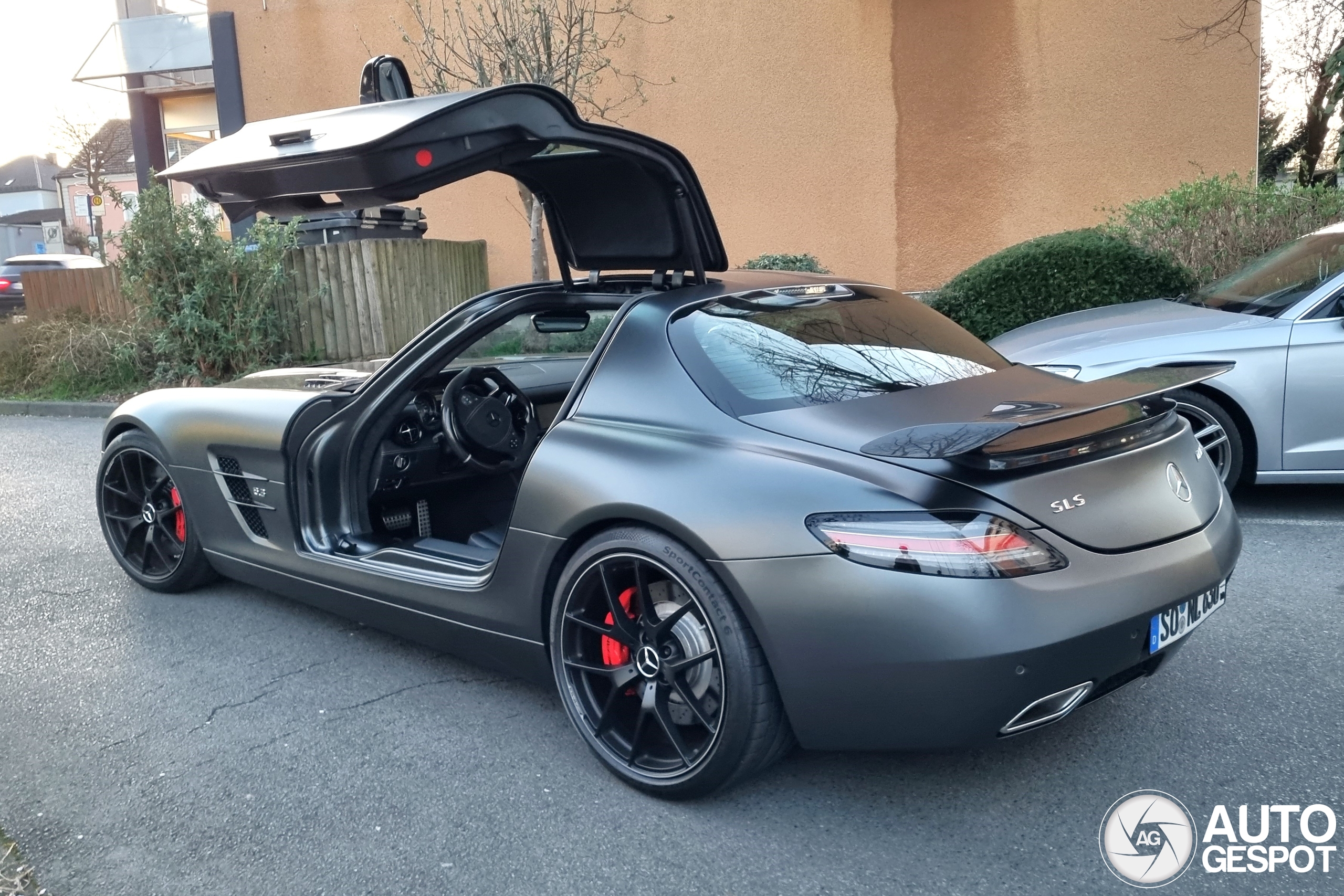 Mercedes-Benz SLS AMG GT Final Edition