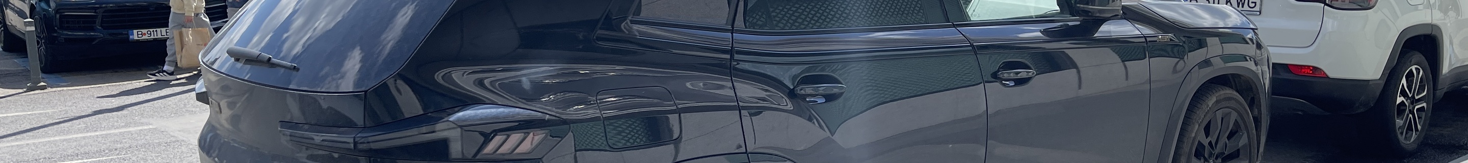 BMW XM G09