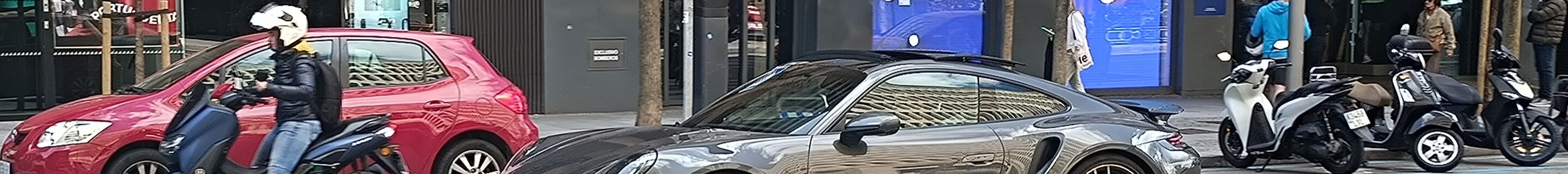Porsche 992 Turbo MkI