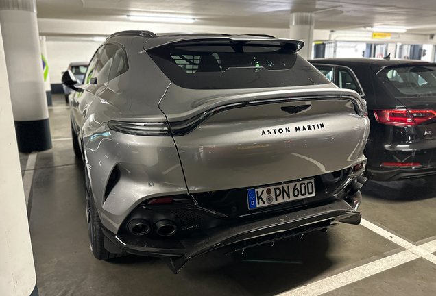 Aston Martin DBX707