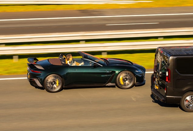 Aston Martin V12 Vantage Roadster 2023