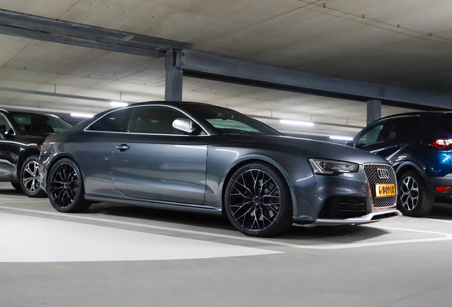 Audi RS5 B8 2012