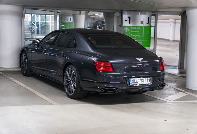 Bentley Flying Spur Hybrid Mulliner