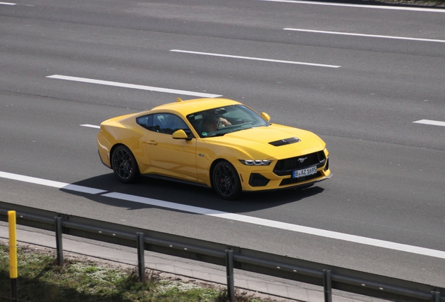 Ford Mustang GT 2024