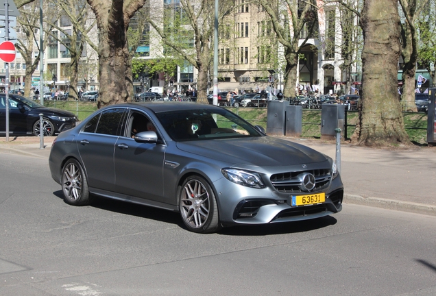 Mercedes-AMG E 63 S W213