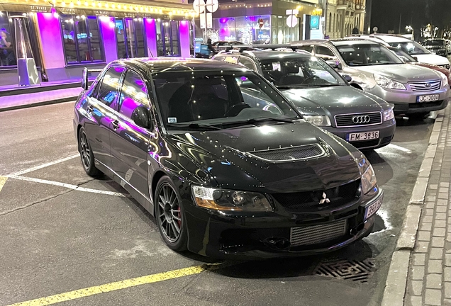 Mitsubishi Lancer Evolution IX FQ-360