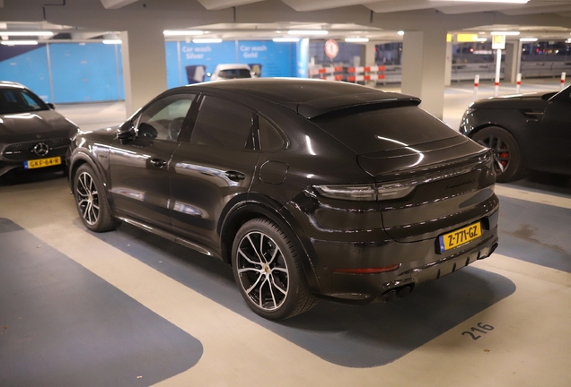 Porsche Cayenne Coupé Turbo S E-Hybrid