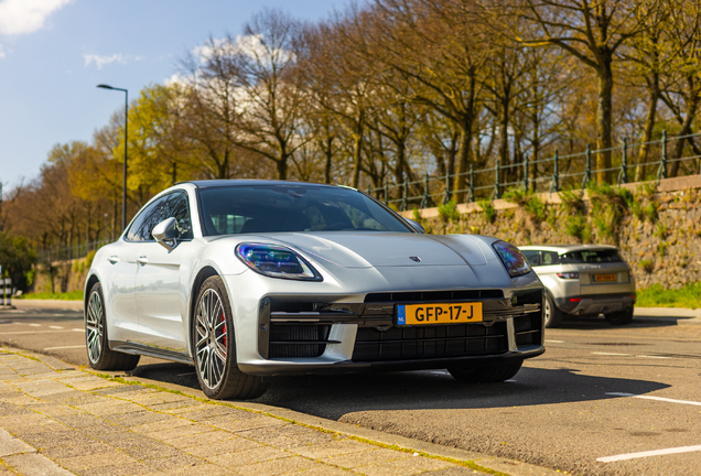 Porsche 972 Panamera Turbo E-Hybrid