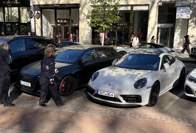 Porsche 992 Carrera GTS
