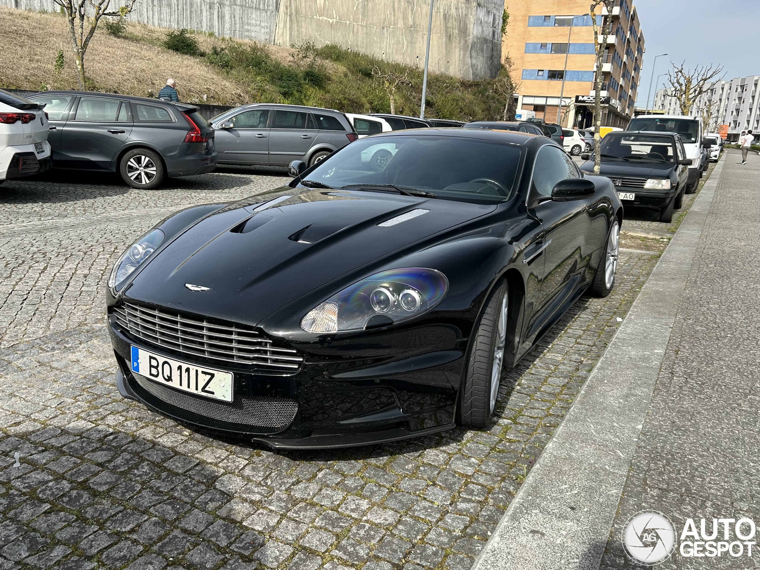 Aston Martin DBS