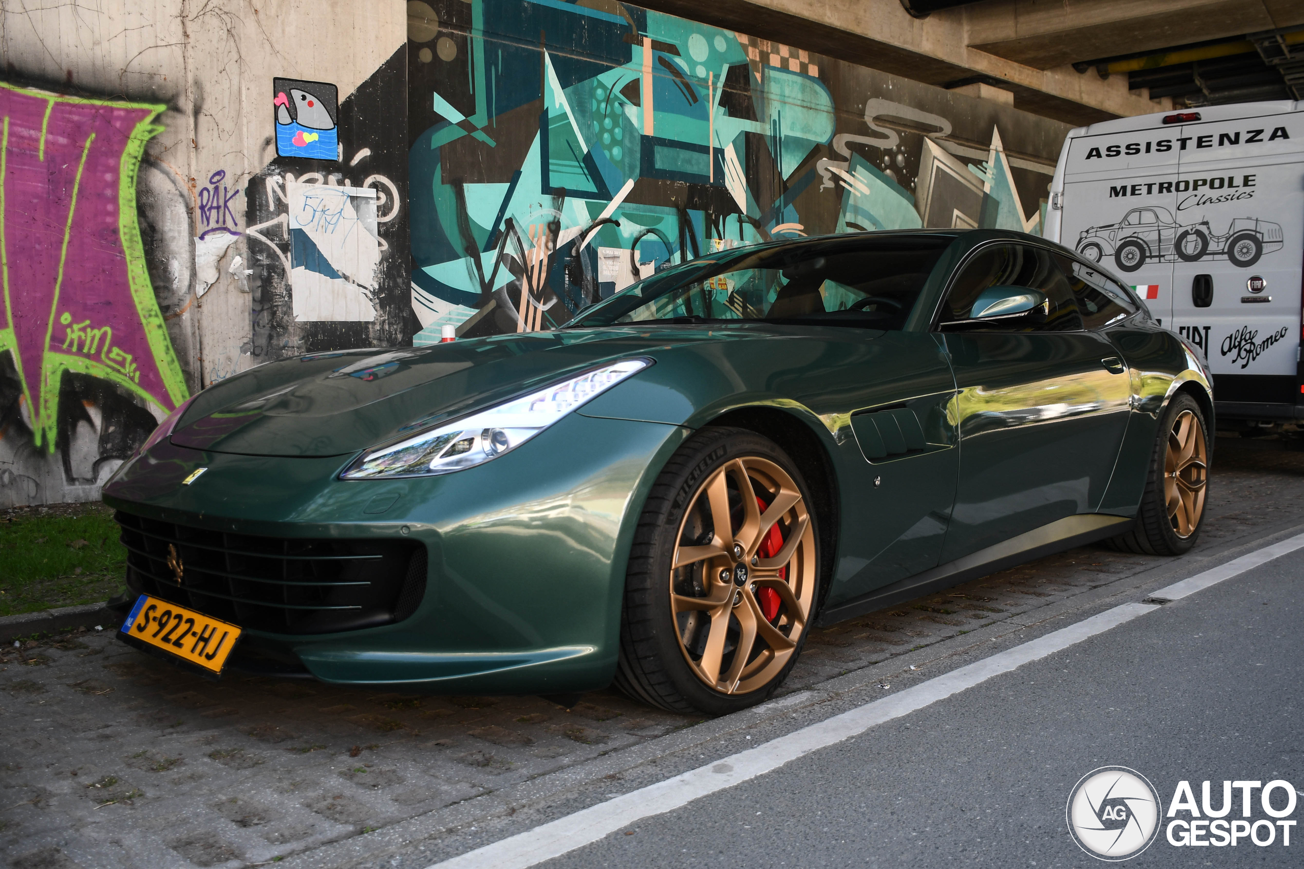 Ferrari GTC4Lusso T