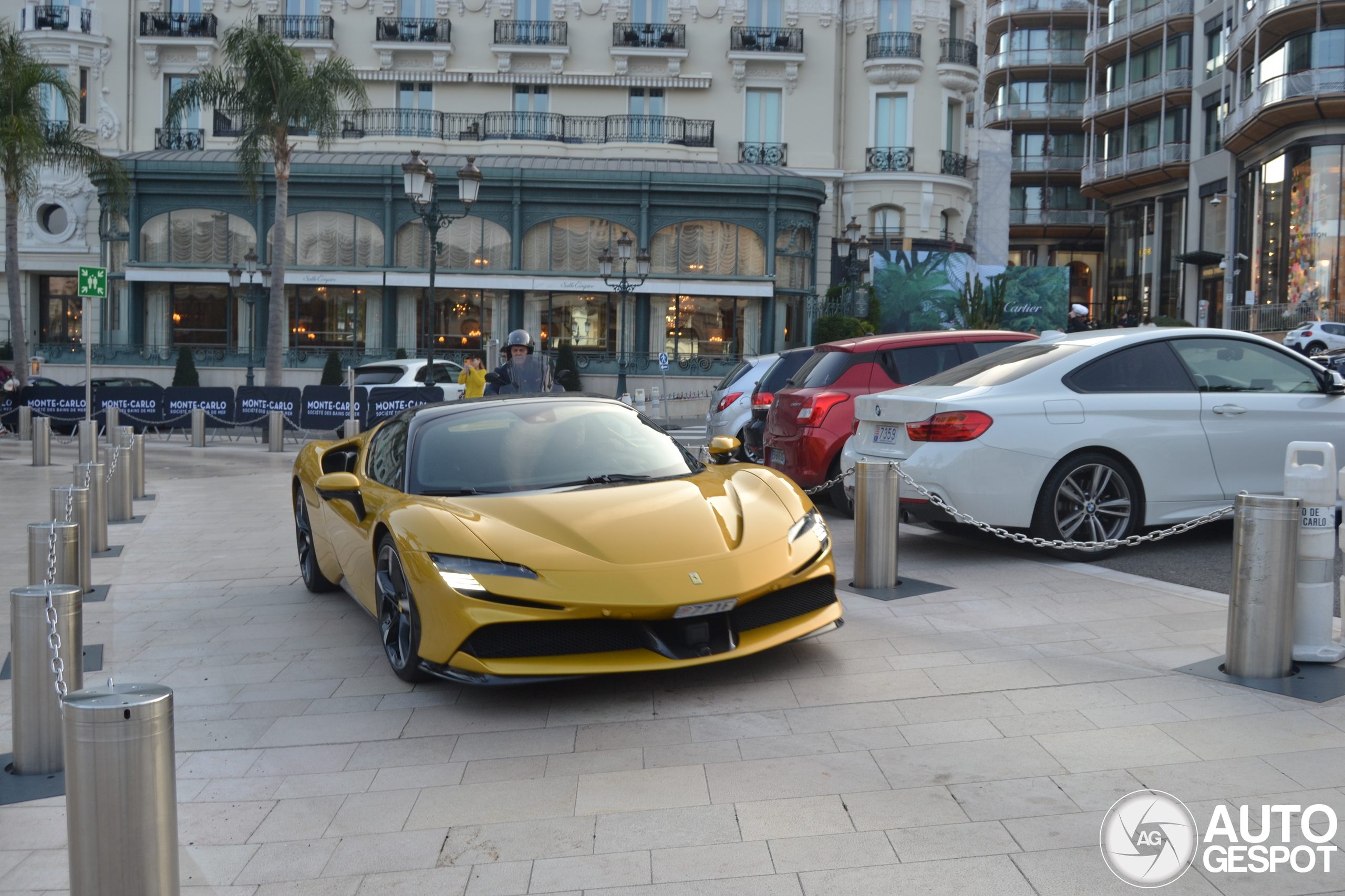 Ferrari SF90 Spider