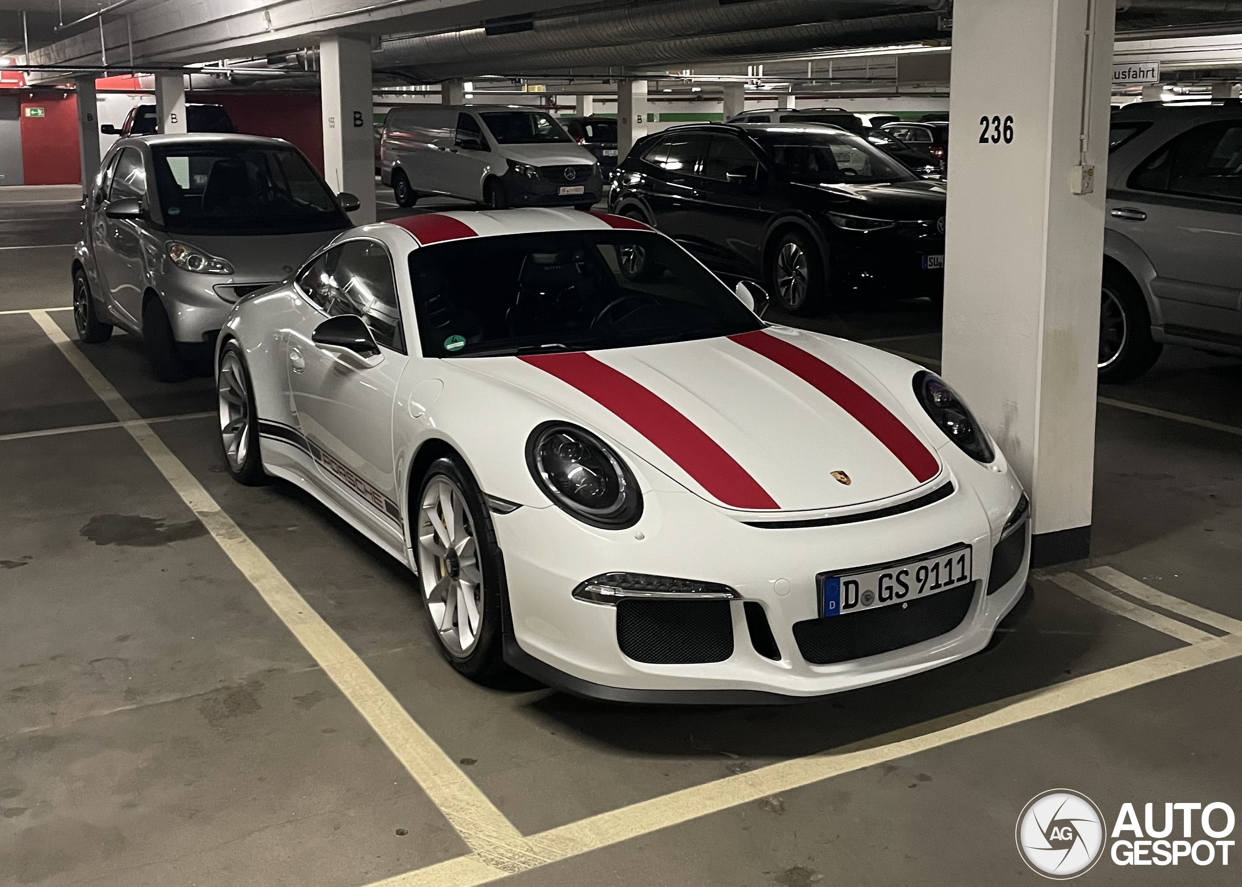Porsche 991 R