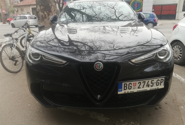 Alfa Romeo Stelvio Quadrifoglio 2020