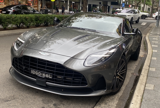 Aston Martin DB12