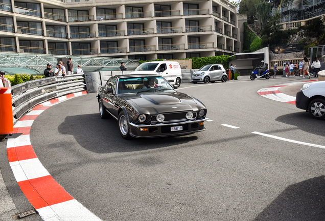 Aston Martin V8 Vantage 1977-1989