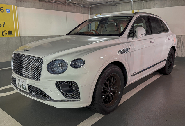 Bentley Bentayga Azure