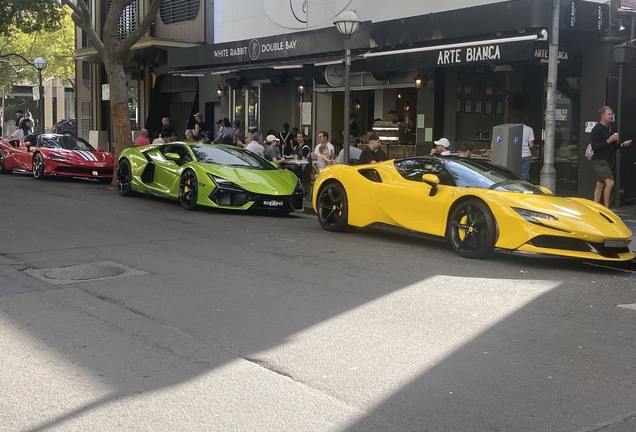 Lamborghini Revuelto