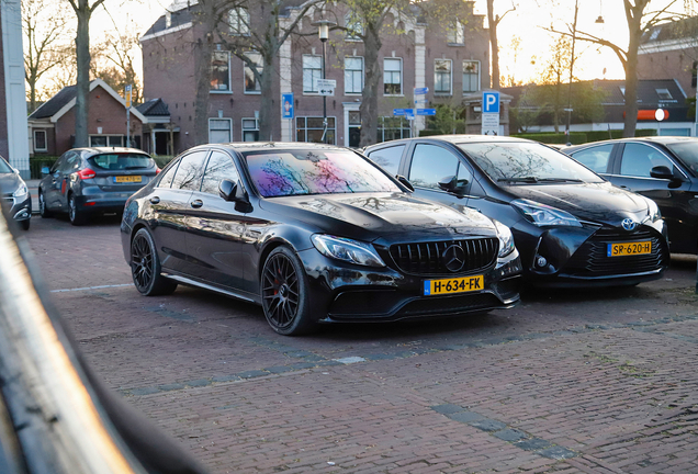 Mercedes-AMG C 63 S W205