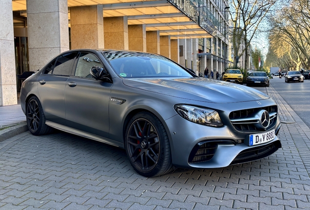 Mercedes-AMG E 63 S W213