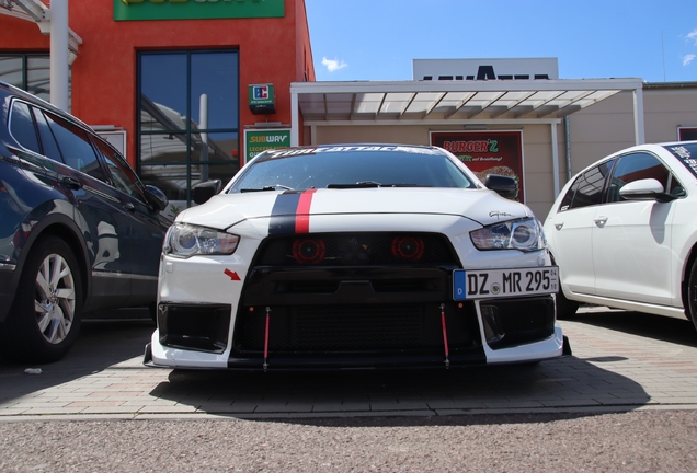 Mitsubishi Lancer Evolution X MR