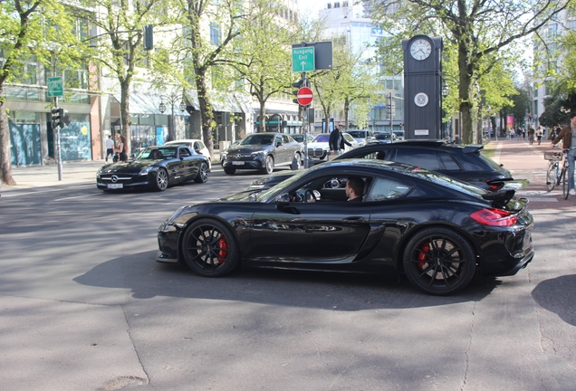 Porsche 981 Cayman GT4