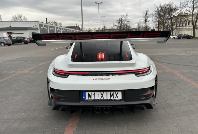 Porsche 992 GT3 RS Weissach Package