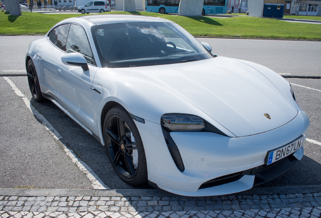 Porsche Taycan Turbo