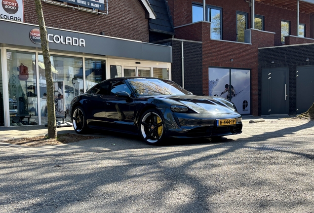 Porsche Taycan Turbo S