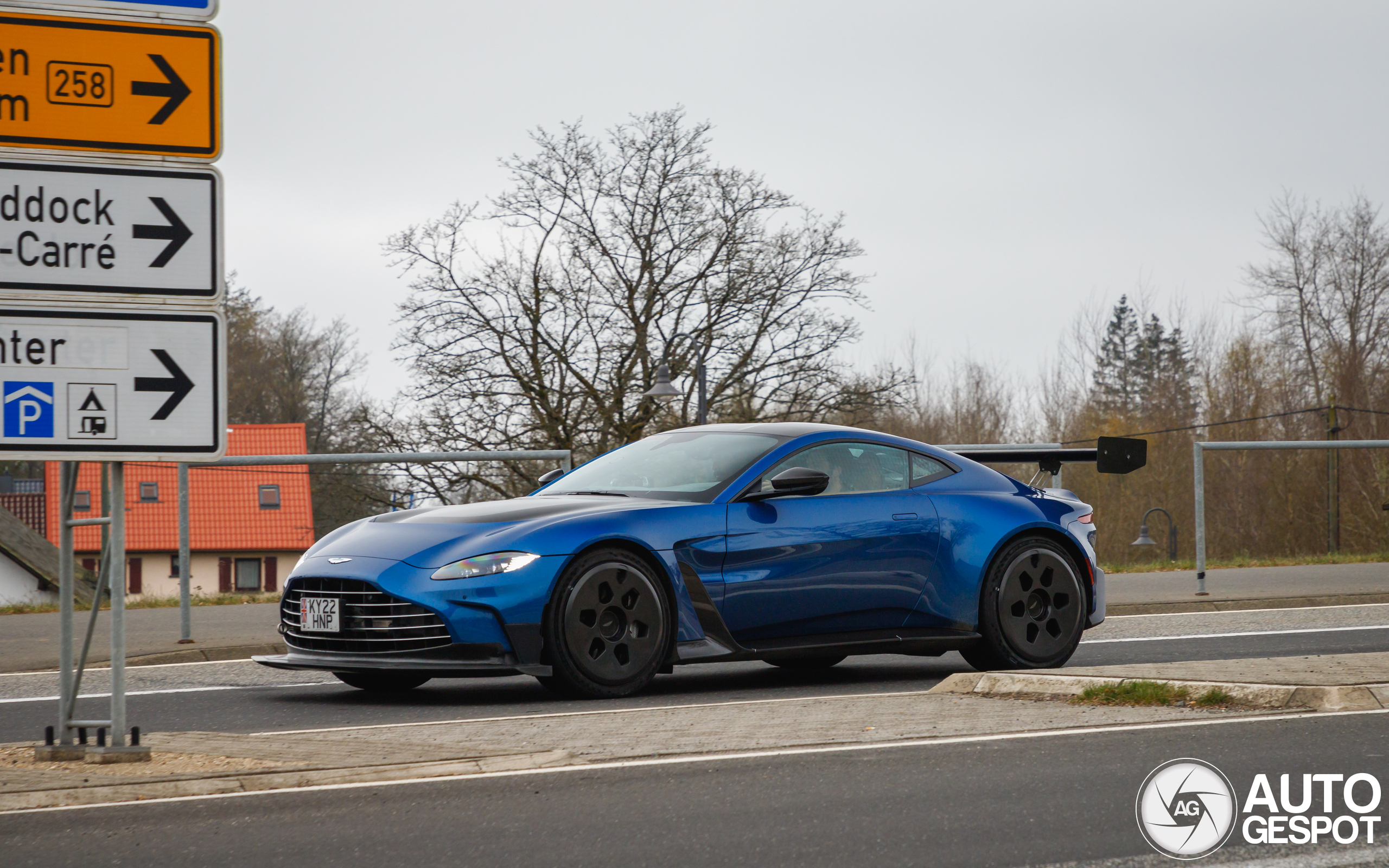 Worden we binnenkort weer verwend met een V12 Aston Martin?