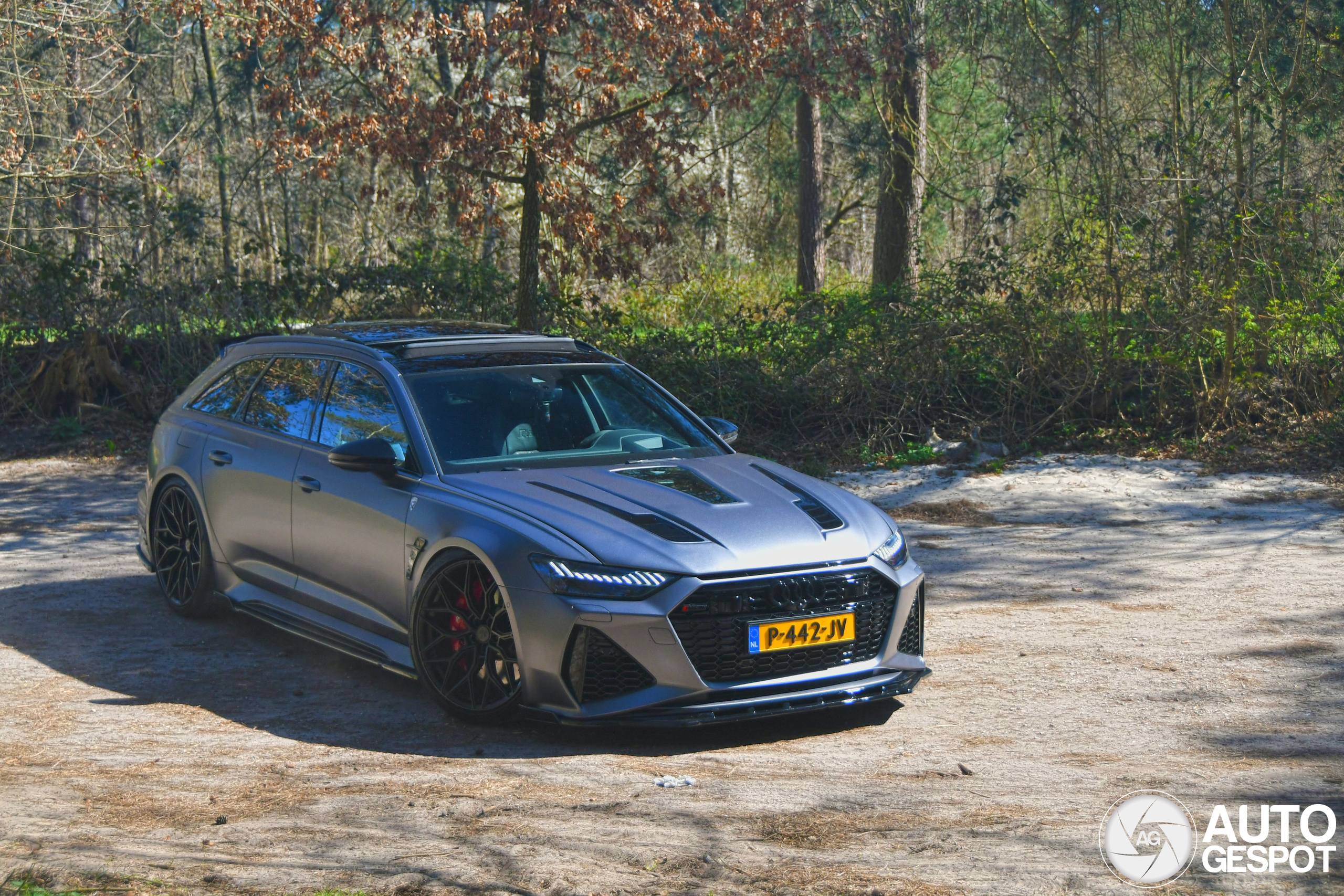 Audi MTM RS6 Avant C8