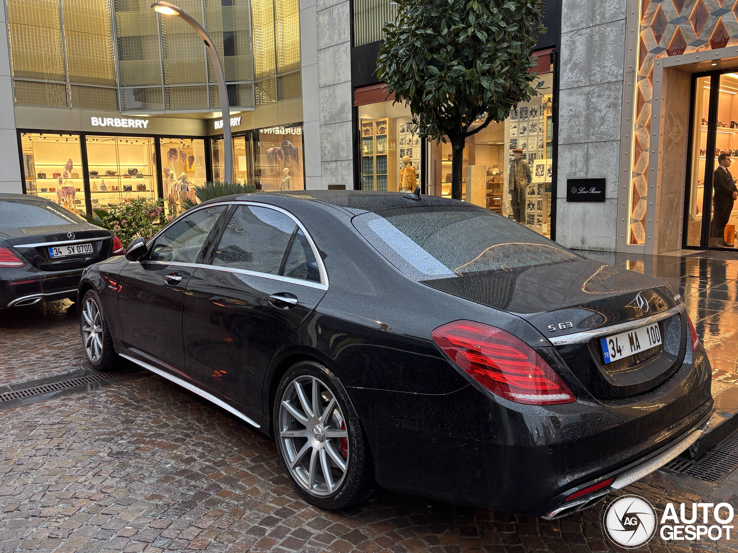Mercedes-Benz S 63 AMG V222