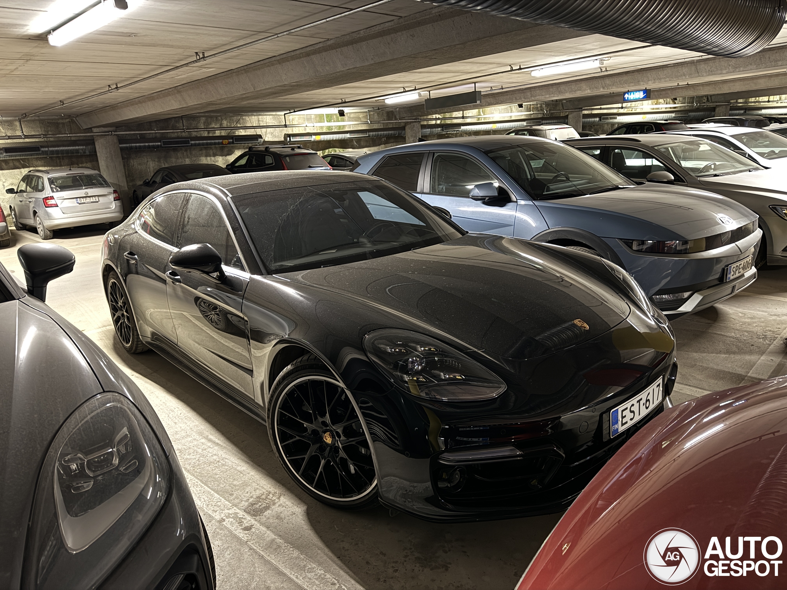 Porsche 971 Panamera Turbo S E-Hybrid MkII