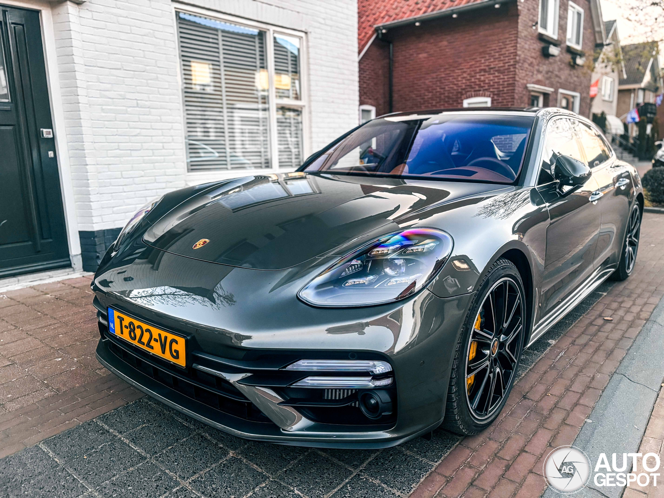Porsche 971 Panamera Turbo S E-Hybrid Sport Turismo MkII