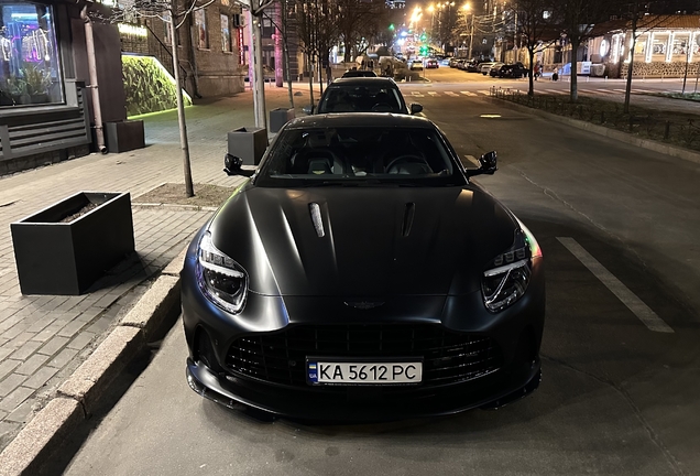 Aston Martin DB12