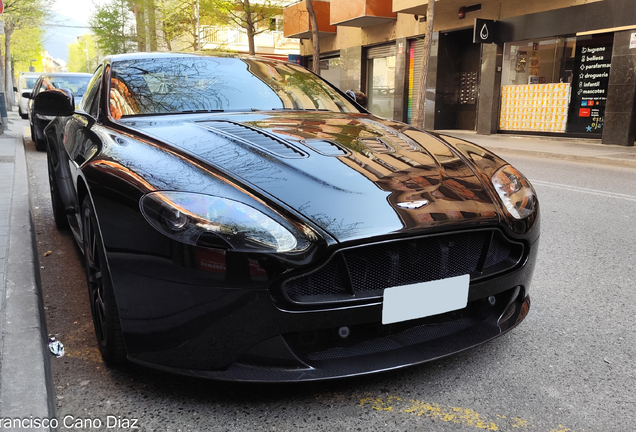 Aston Martin V12 Vantage S
