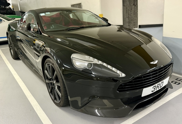 Aston Martin Vanquish 2013