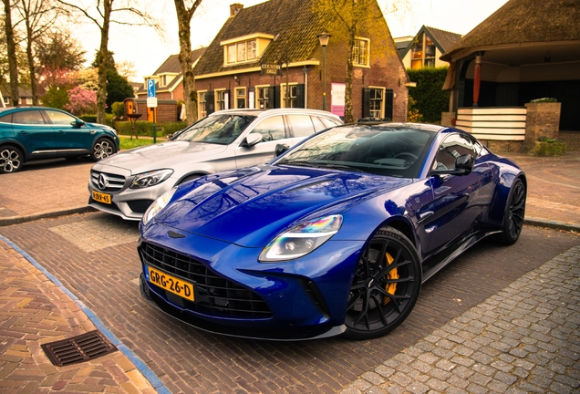 Aston Martin Vantage 2024
