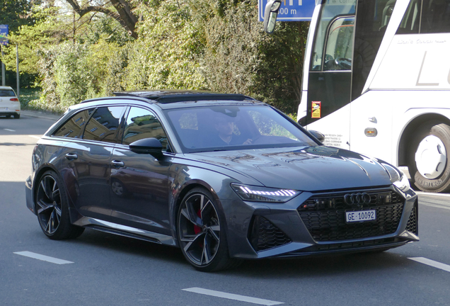 Audi RS6 Avant C8