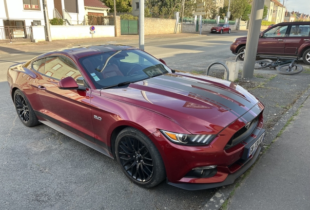 Ford Mustang GT 2015