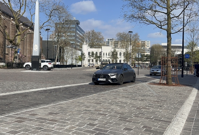 Mercedes-AMG A 45 S W177 2023
