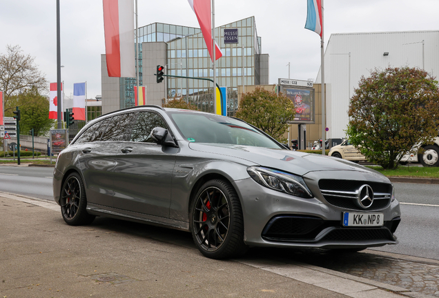 Mercedes-AMG C 63 Estate S205