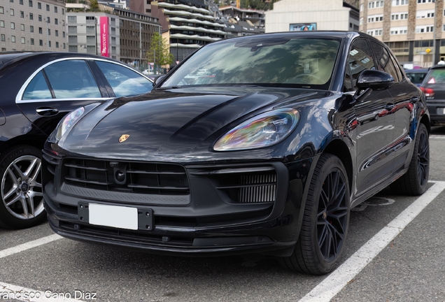 Porsche 95B Macan GTS MkIII