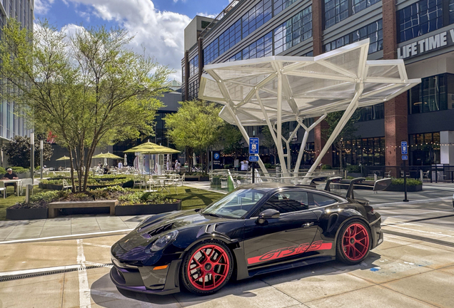 Porsche 992 GT3 RS Weissach Package