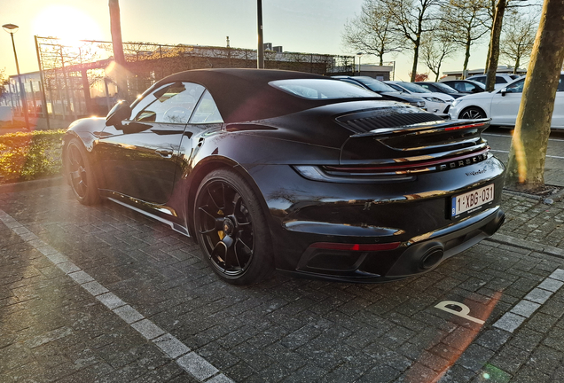 Porsche 992 Turbo S Cabriolet