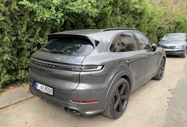 Porsche 9YA Cayenne Turbo E-Hybrid