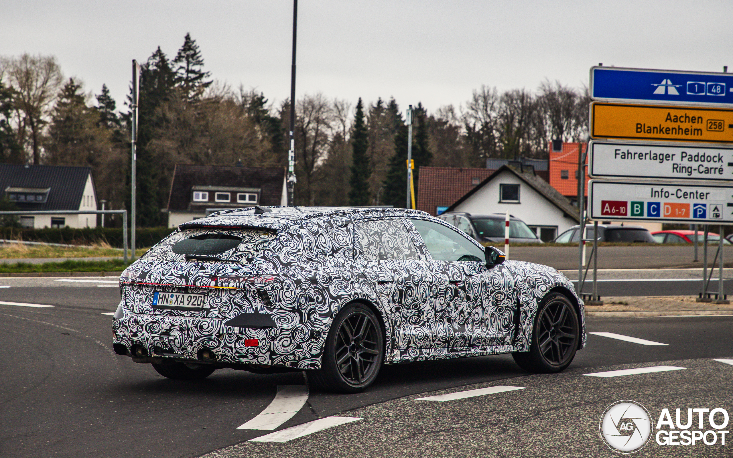Audi RS6 Avant C9